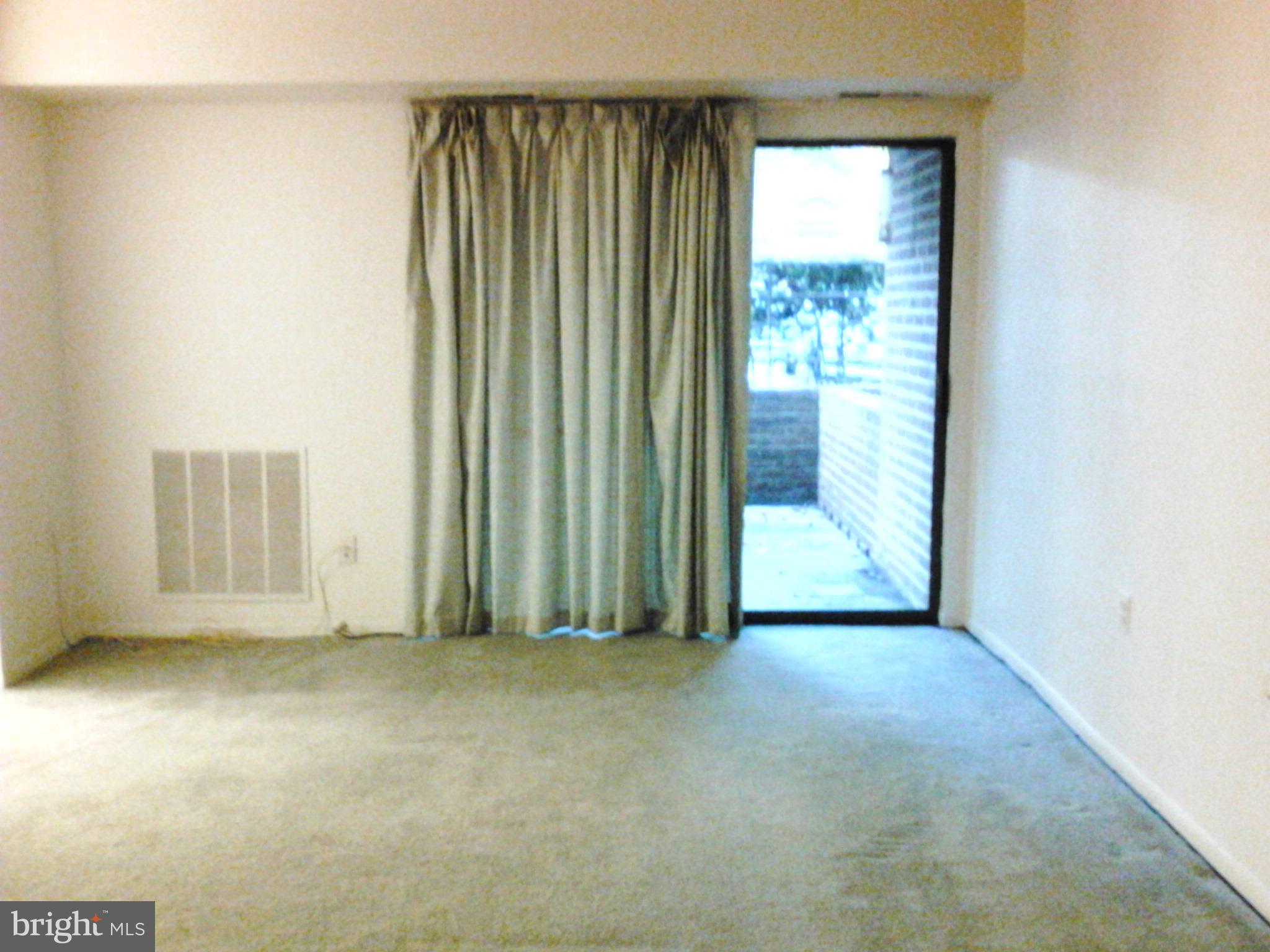 FAIRWINDS ON SEVERN - Residential Lease