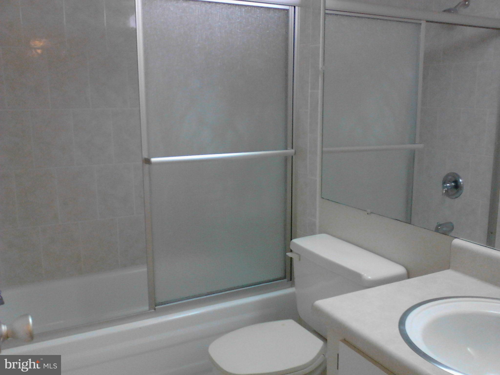 FAIRWINDS ON SEVERN - Residential Lease