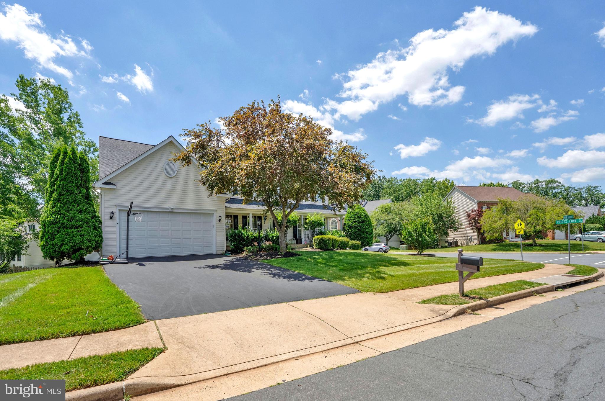 10491 MANNS HARBOR COURT