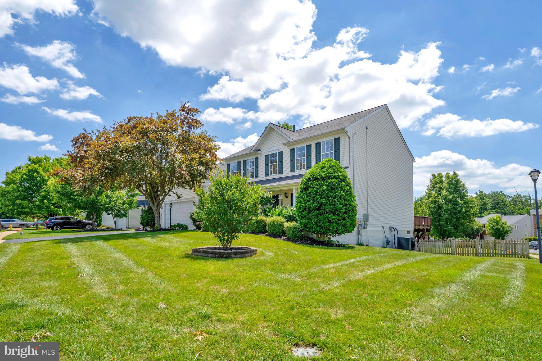 10491 MANNS HARBOR COURT