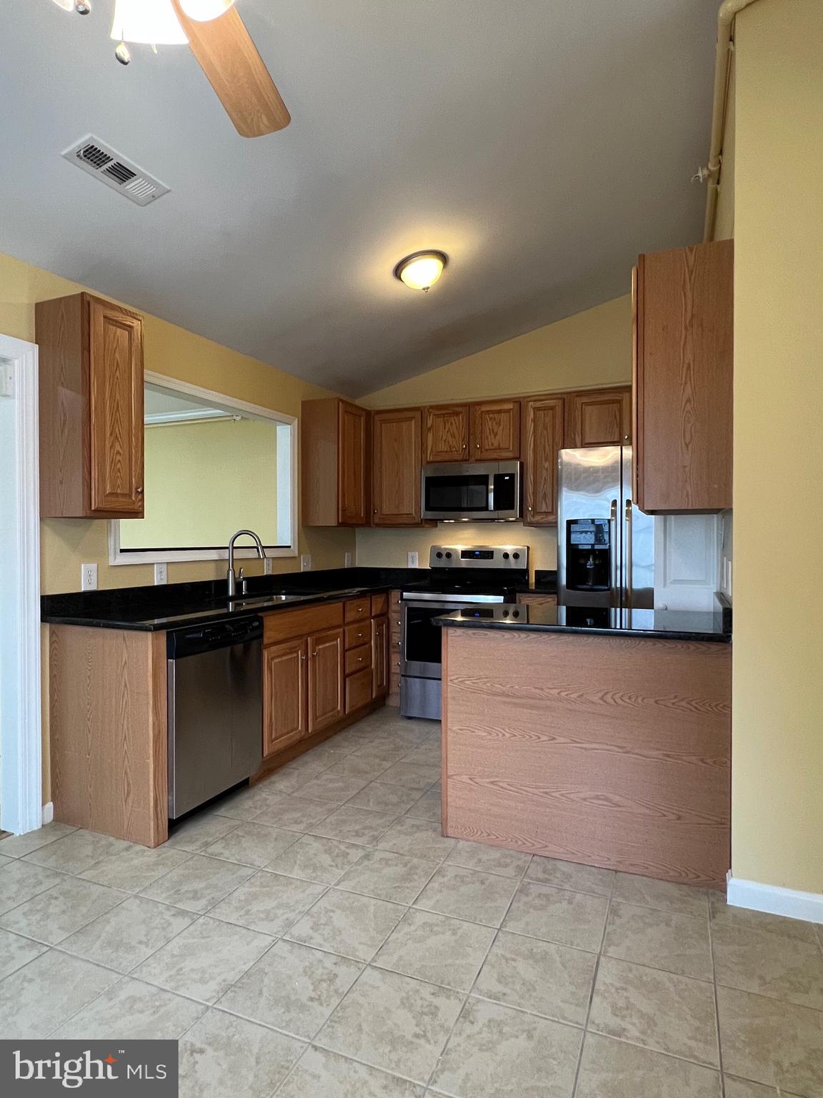 POINTER RIDGE - Residential Lease