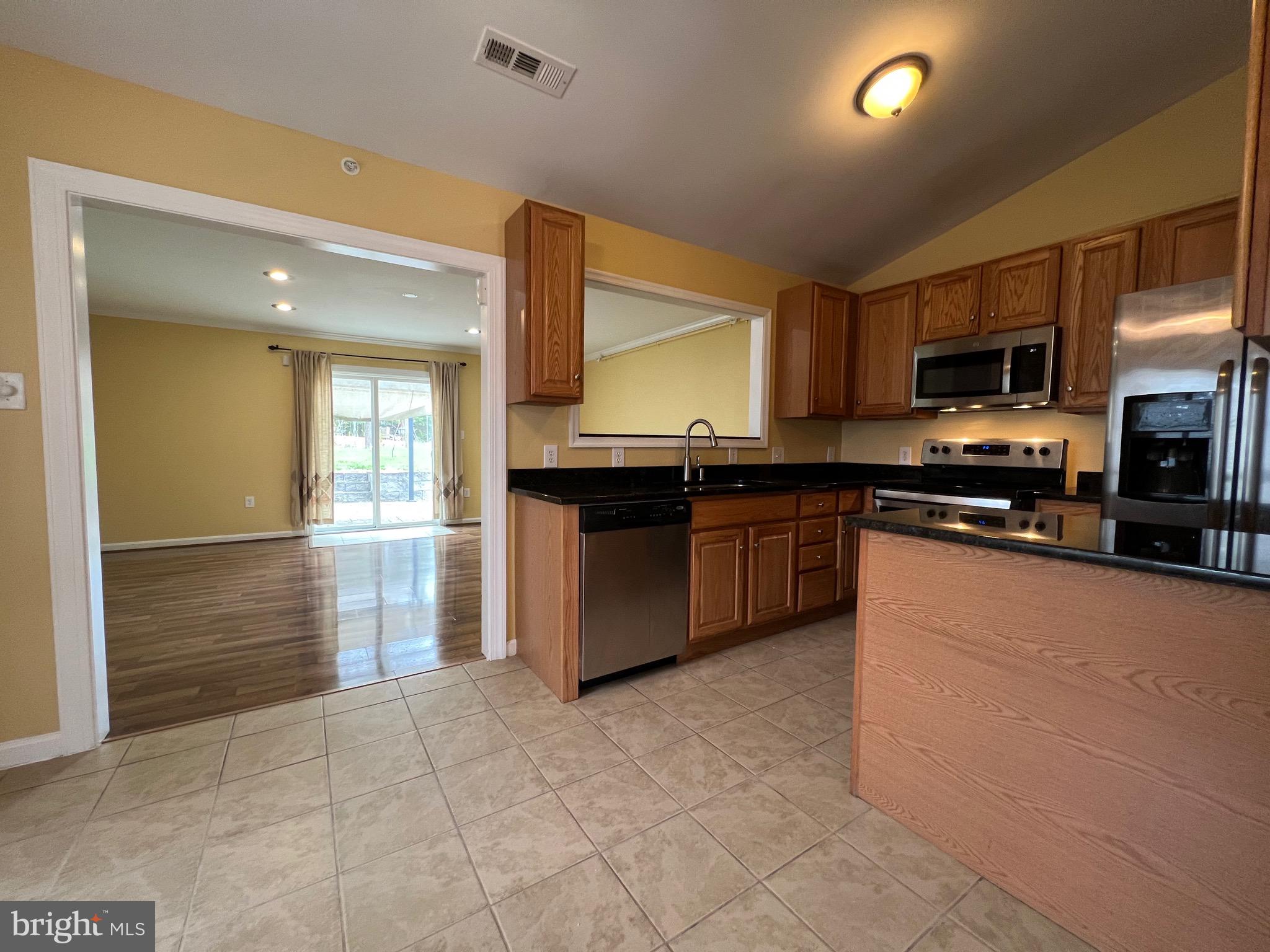 POINTER RIDGE - Residential Lease