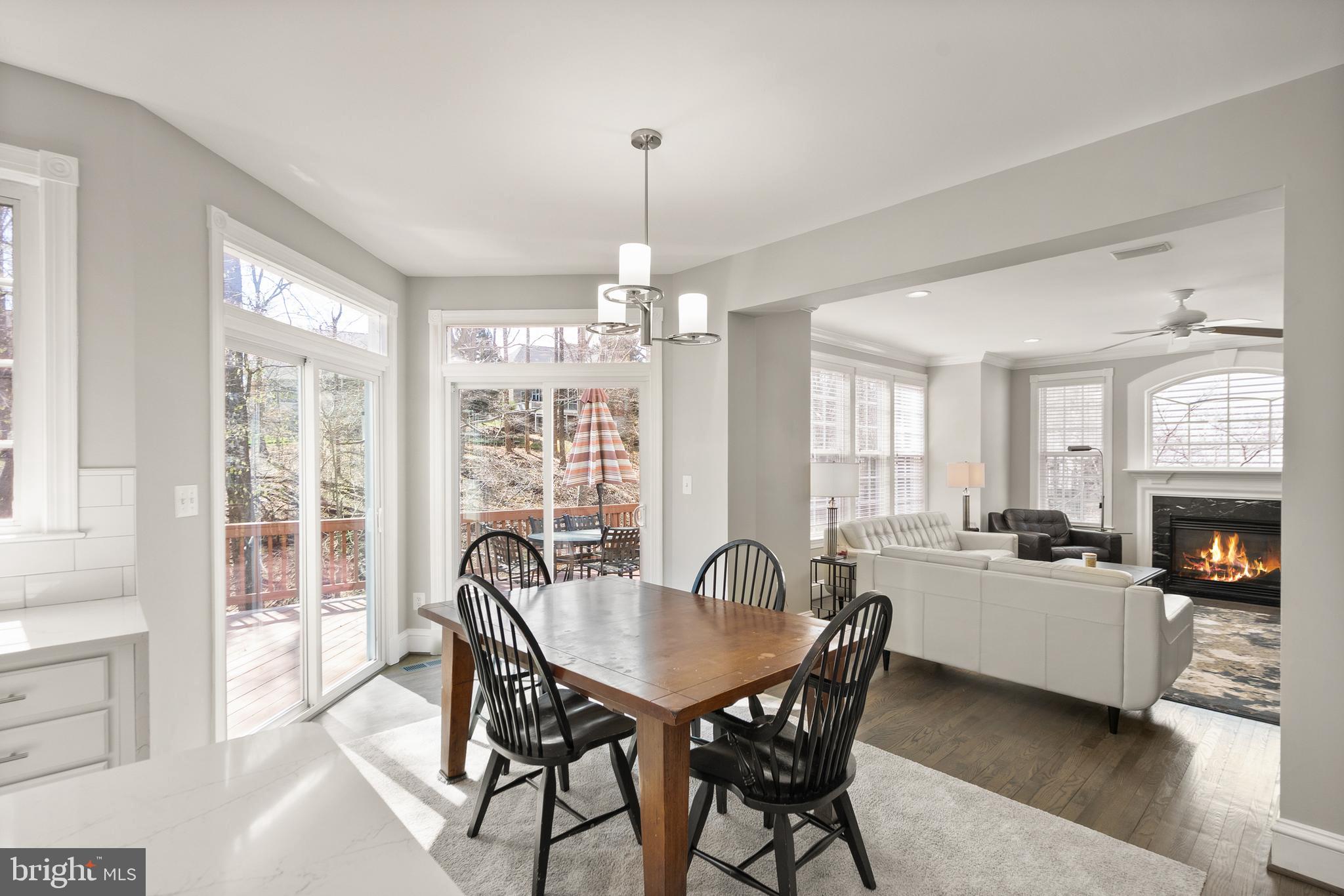 LOWES ISLAND - Residential