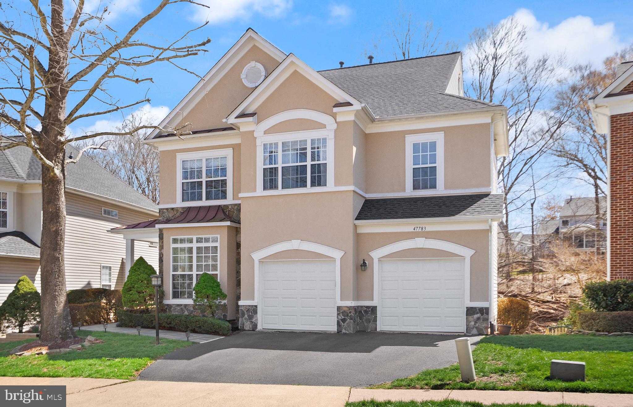 LOWES ISLAND - Residential