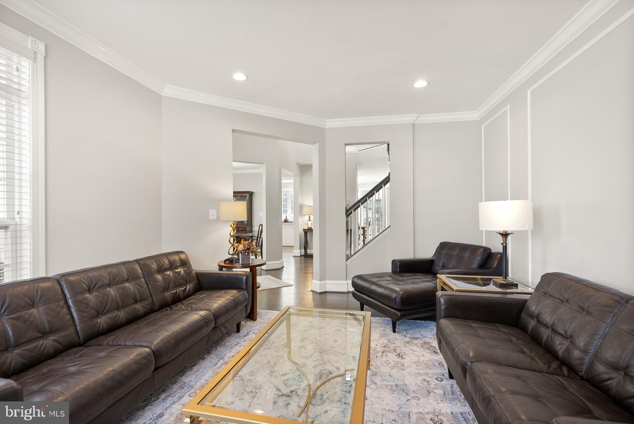 LOWES ISLAND - Residential