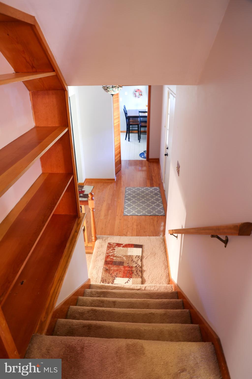 MOUNTAIN VIEW ESTATES - Residential