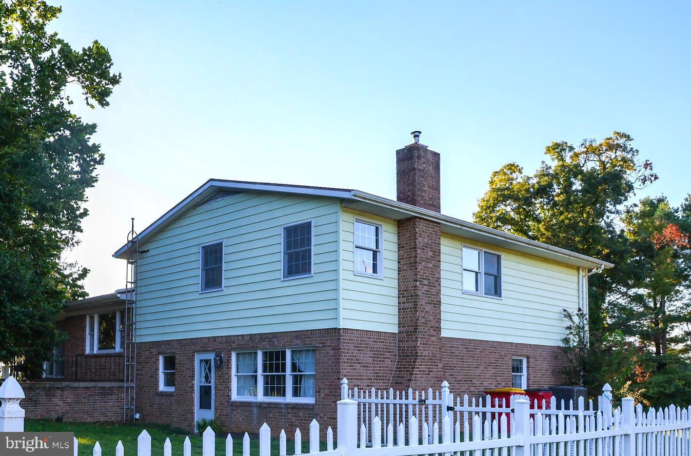 MOUNTAIN VIEW ESTATES - Residential