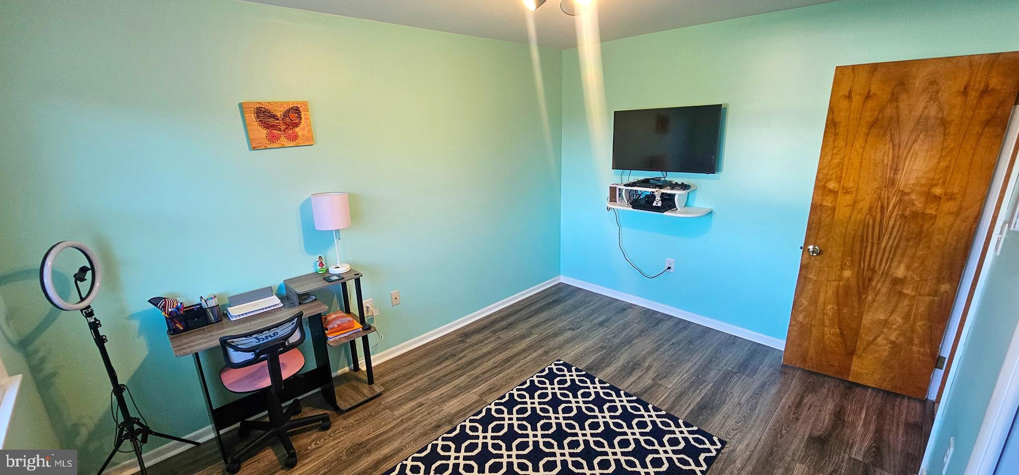 MOUNTAIN VIEW ESTATES - Residential