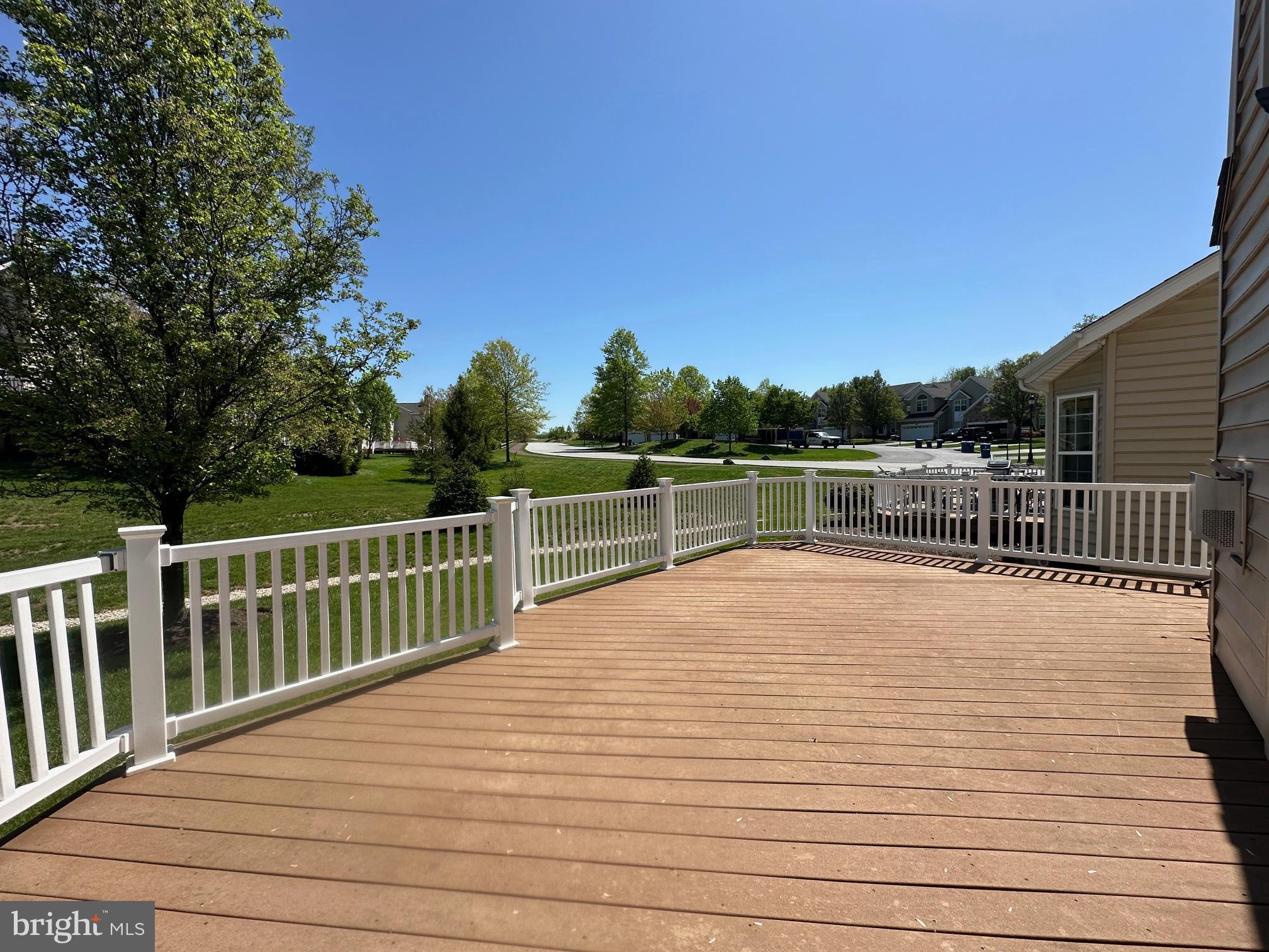 RIVERCREST - Residential Lease