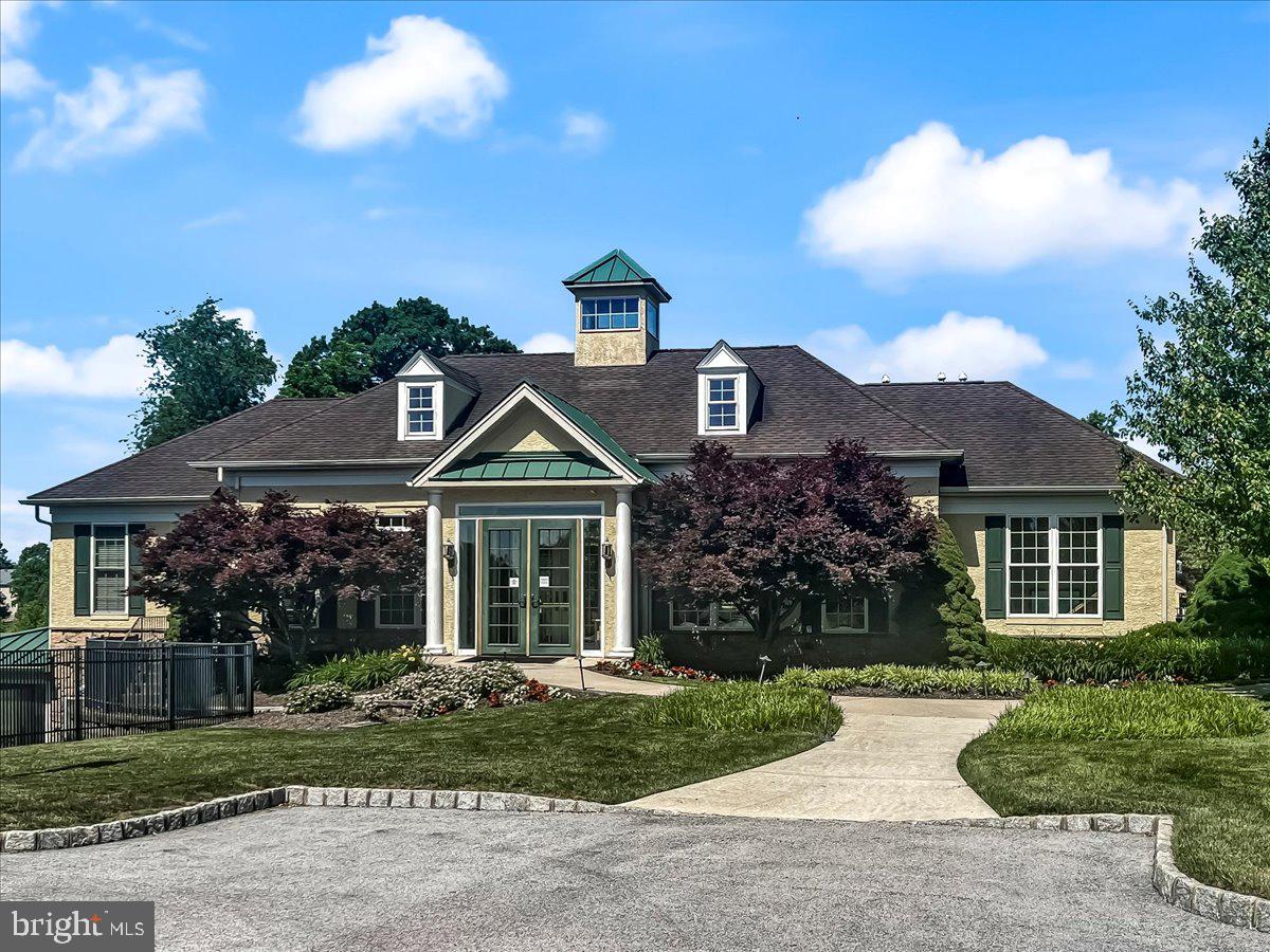 RIVERCREST - Residential Lease