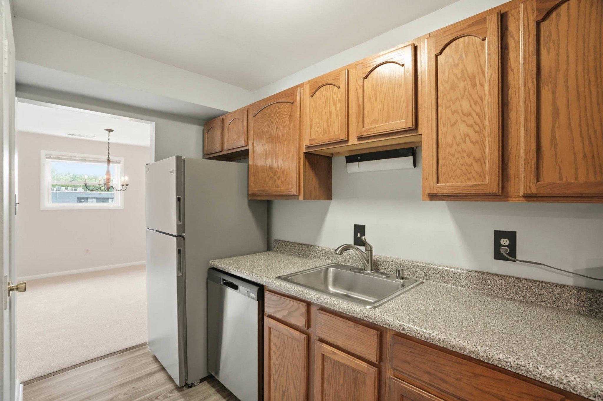 WARREN LODGE CONDOMINIUMS - Residential