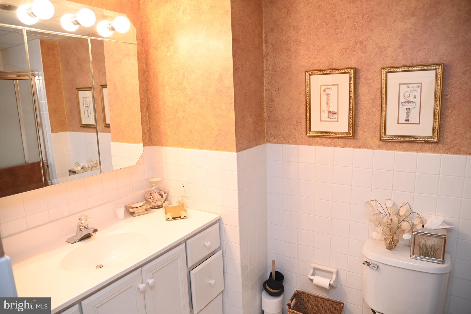 CENTENNIAL STATION - Residential