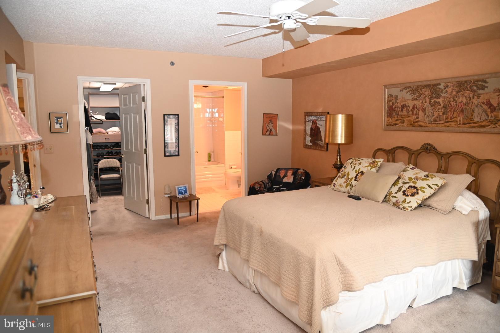 CENTENNIAL STATION - Residential