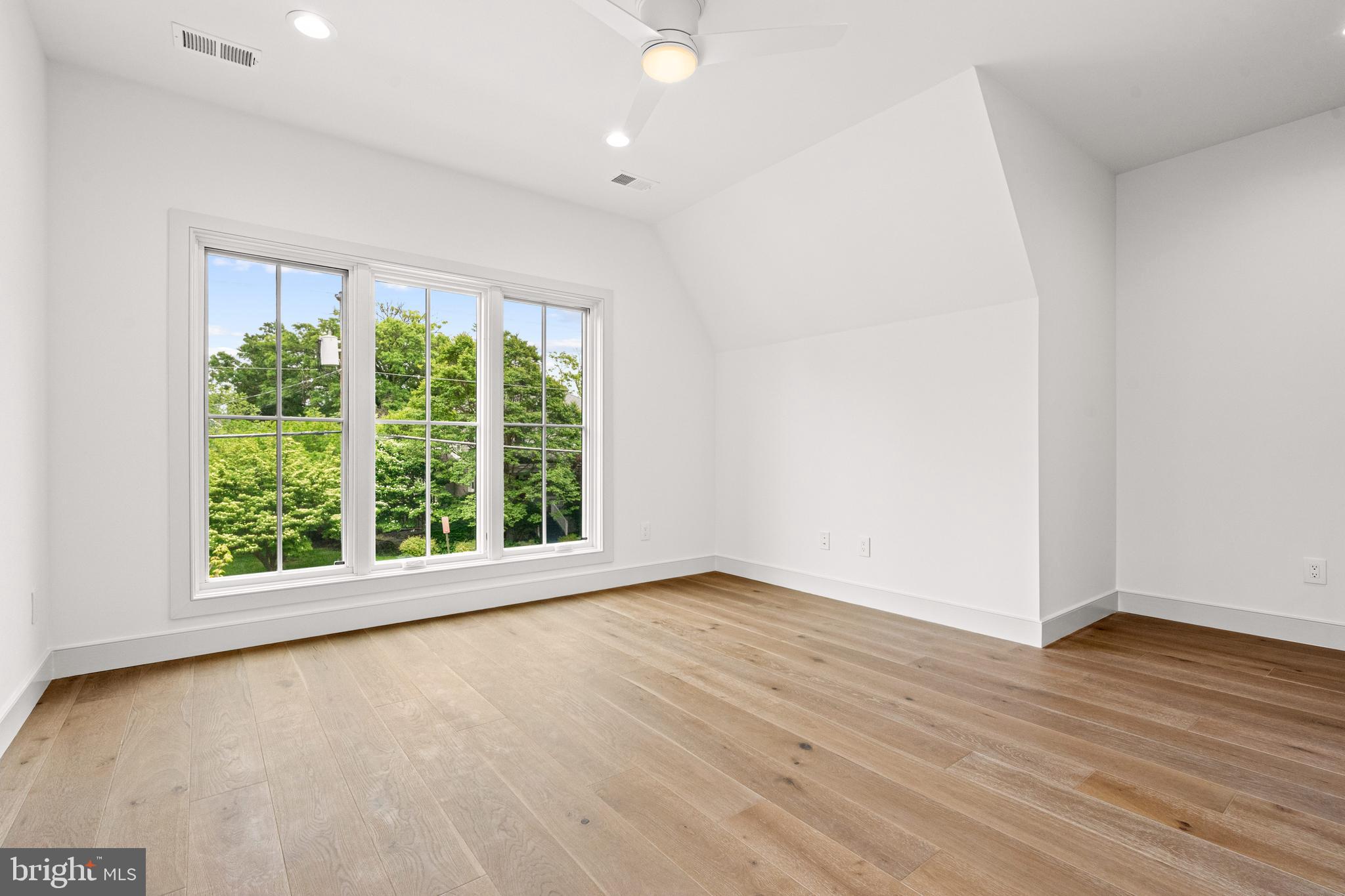 ASHTON HEIGHTS - Residential