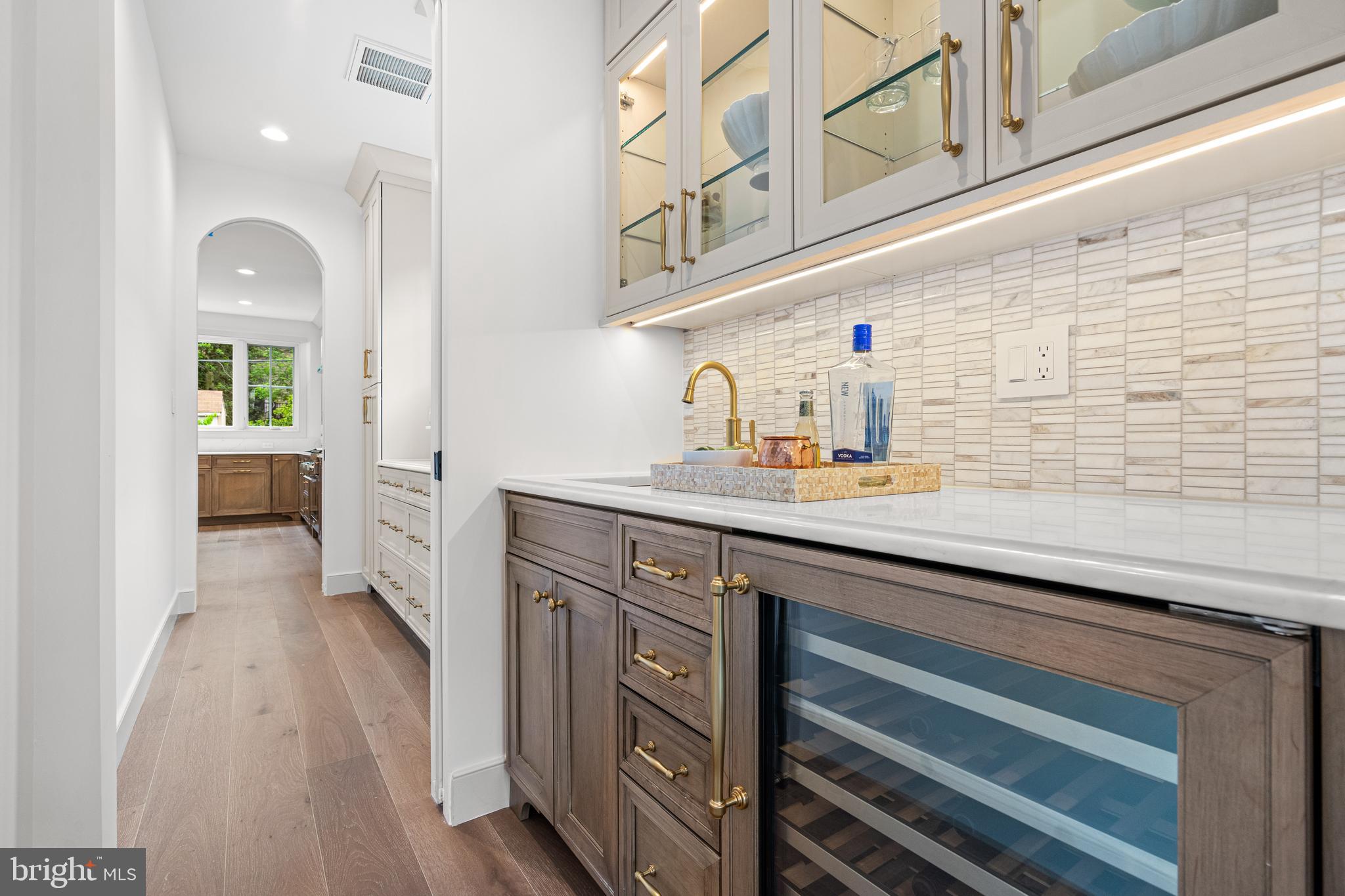 ASHTON HEIGHTS - Residential