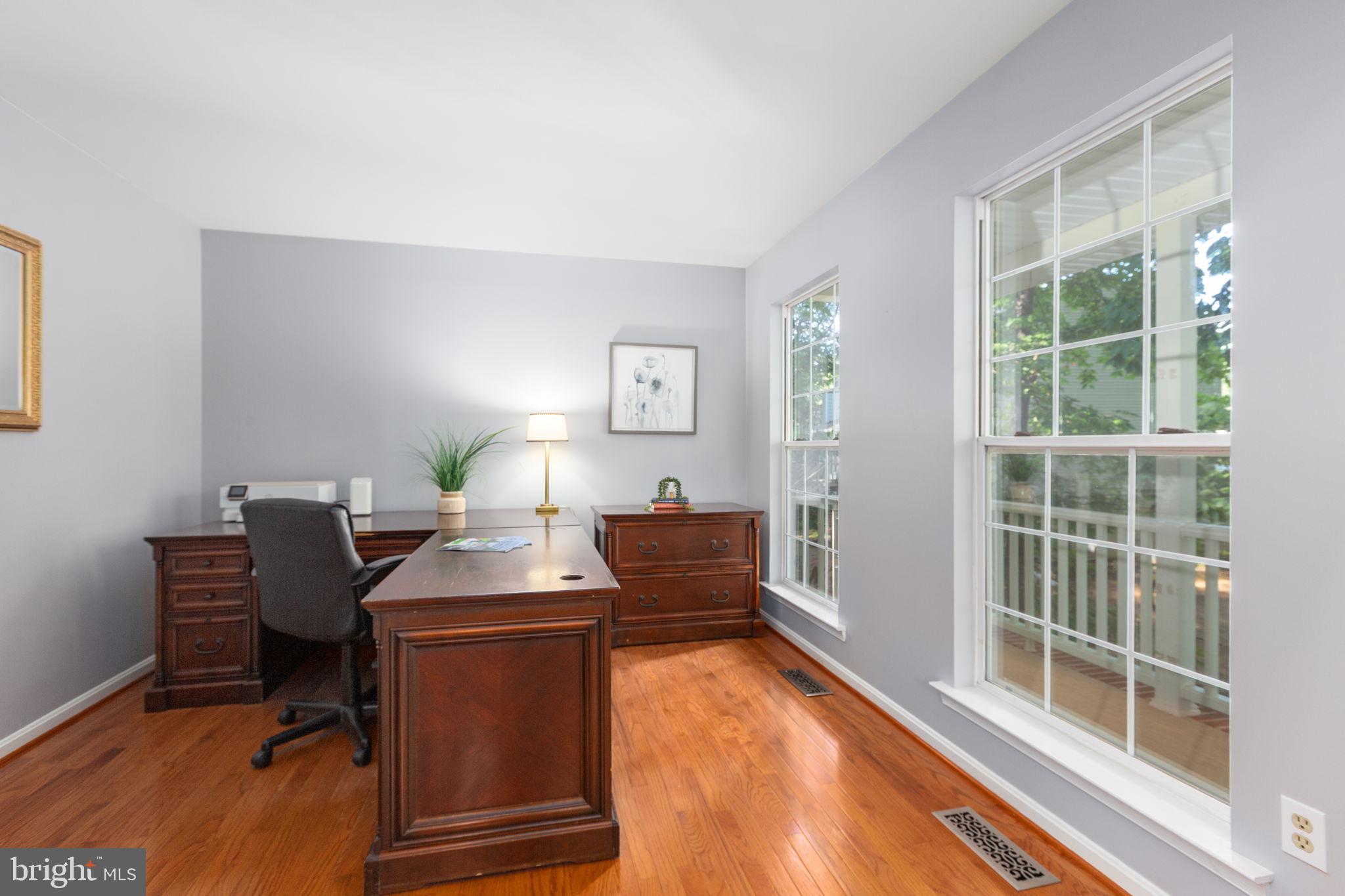 15 TWIN LAKE COURT