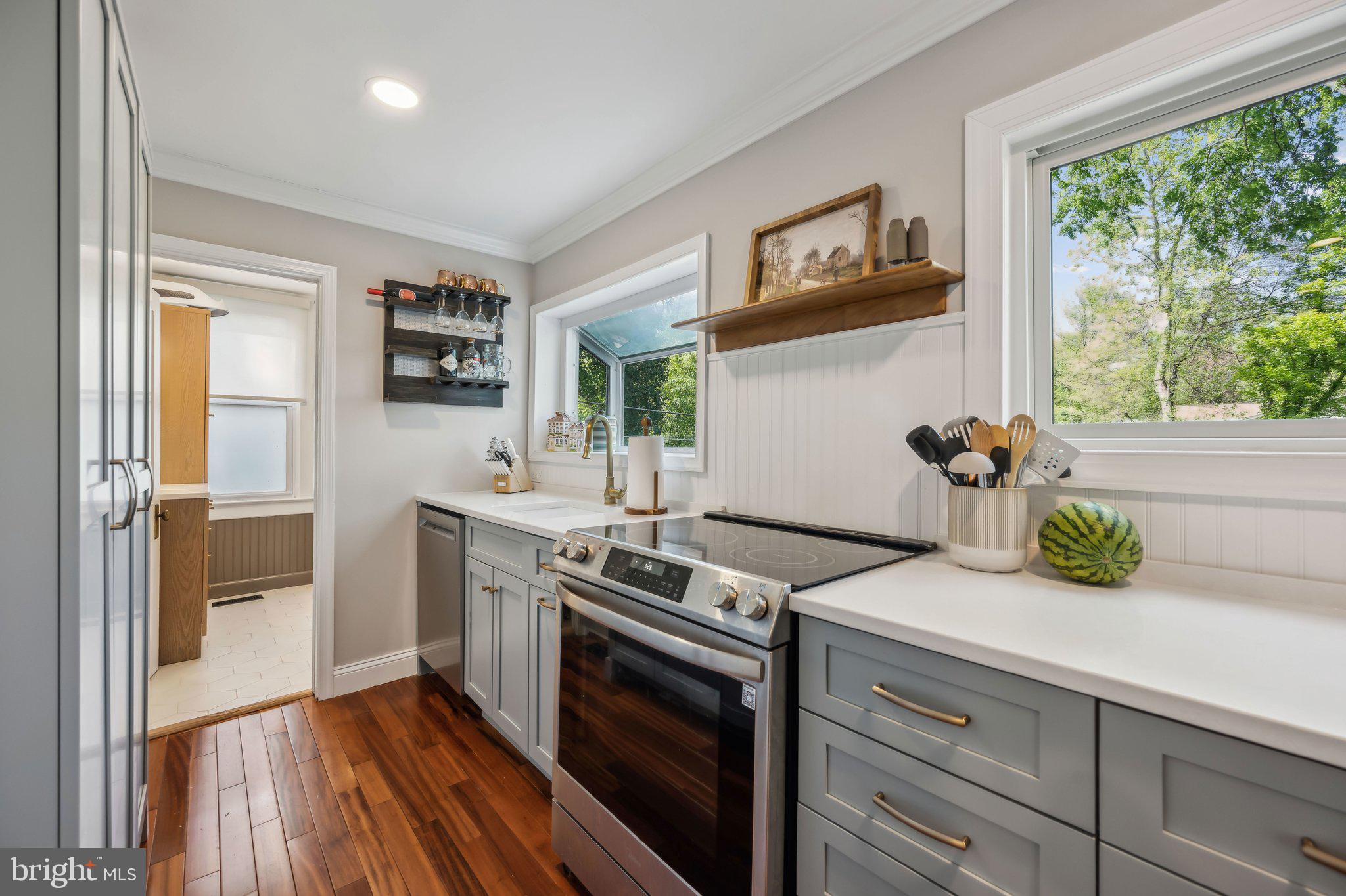 TREASURE COVE - Residential