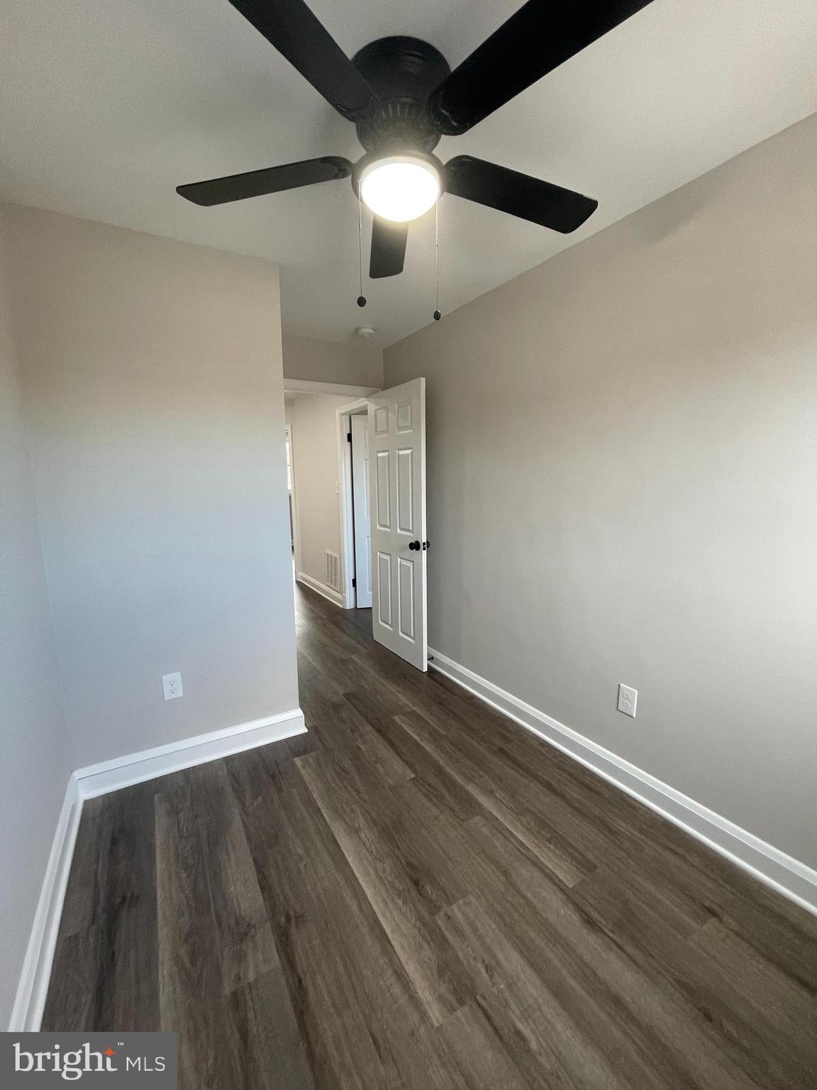 PARKSIDE - Residential Lease