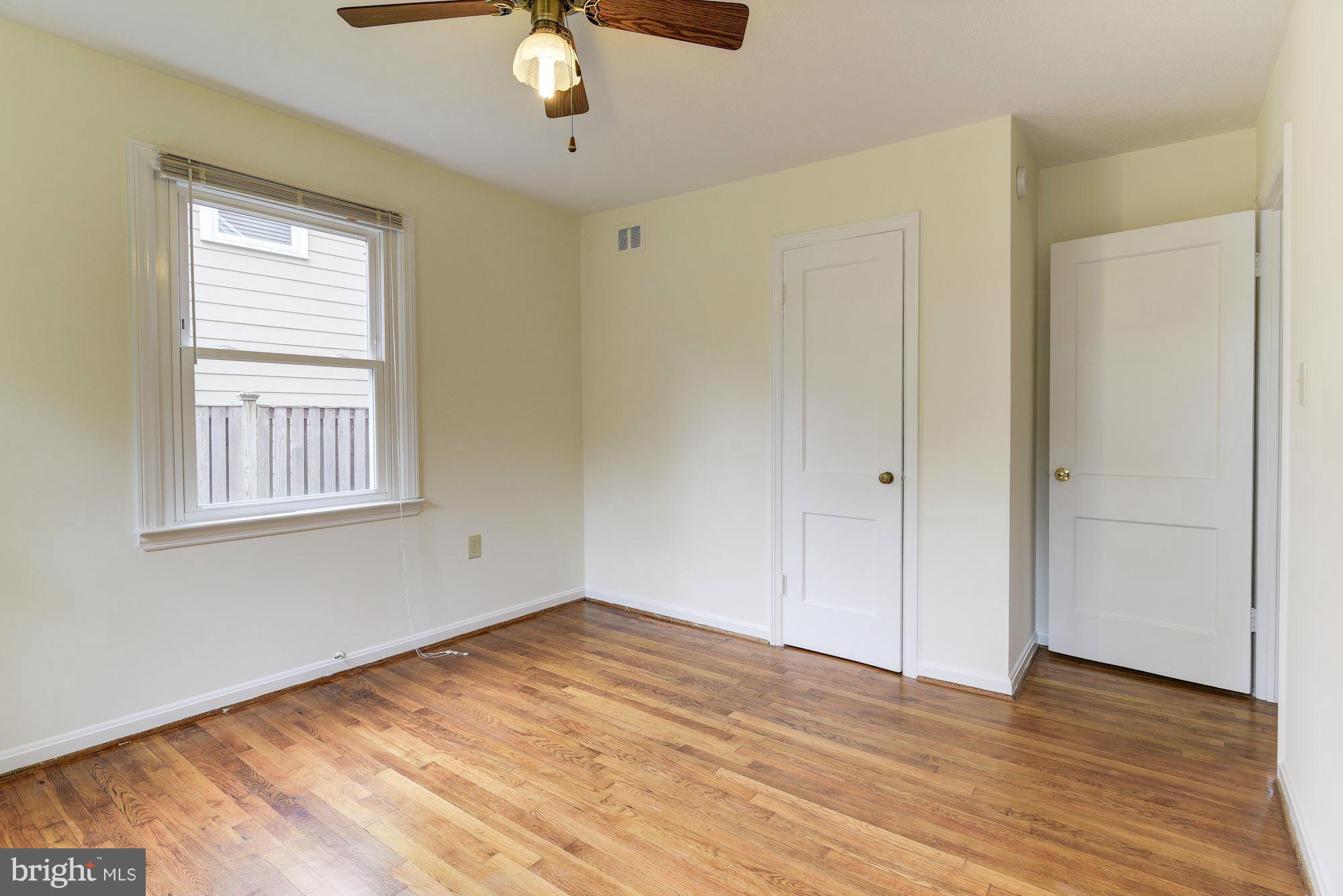 KENSINGTON HEIGHTS - Residential