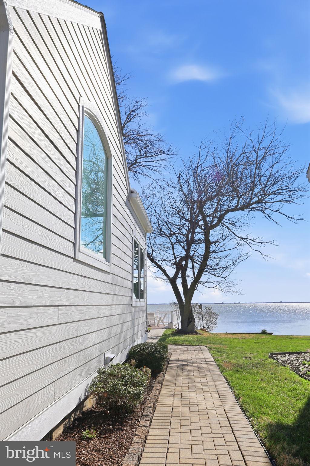 SHOREHAM BEACH - Residential