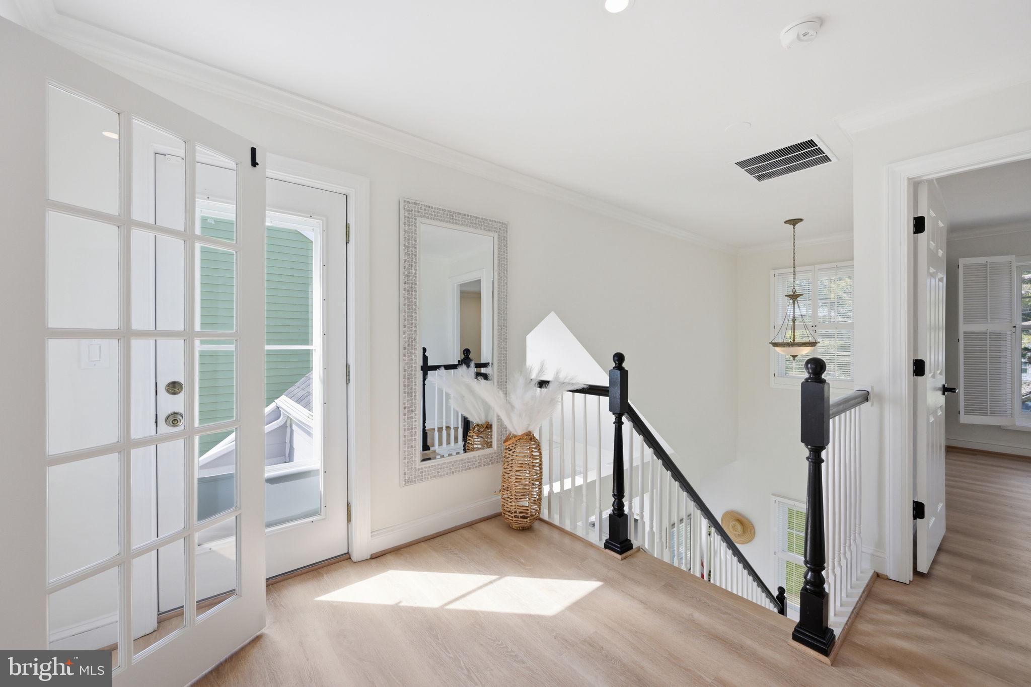 SHOREHAM BEACH - Residential