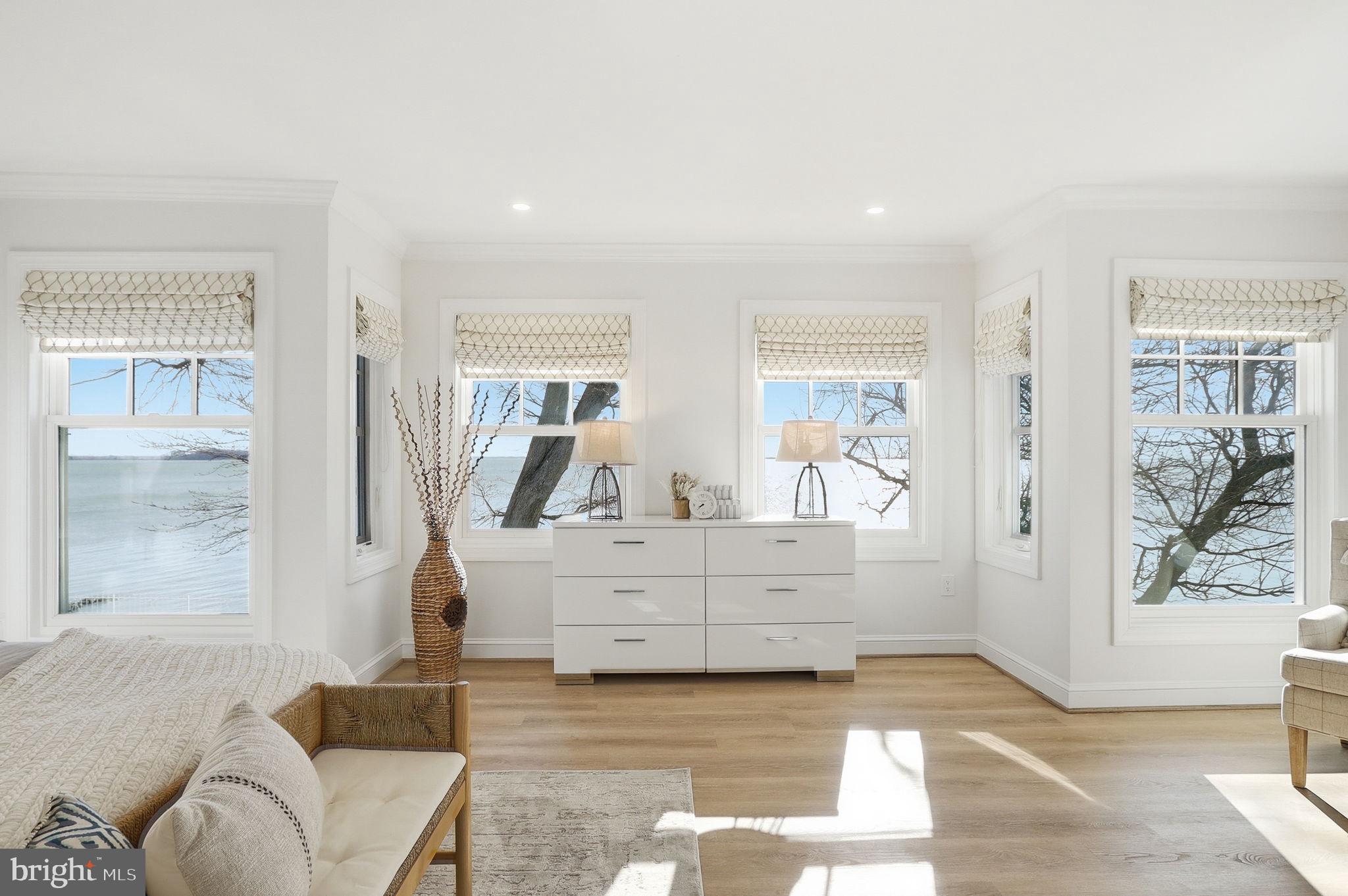 SHOREHAM BEACH - Residential