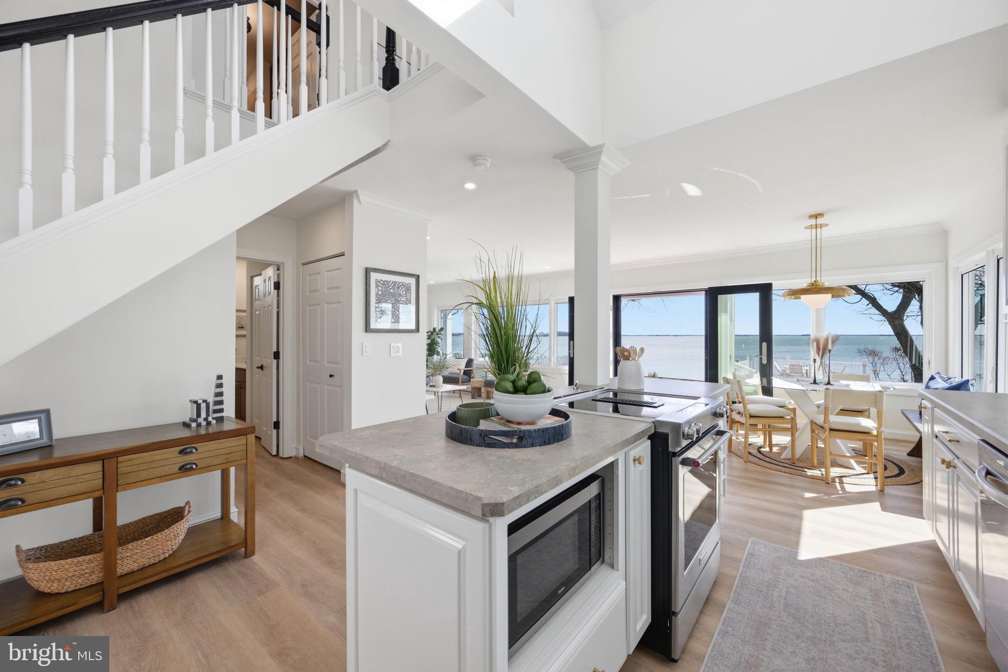 SHOREHAM BEACH - Residential