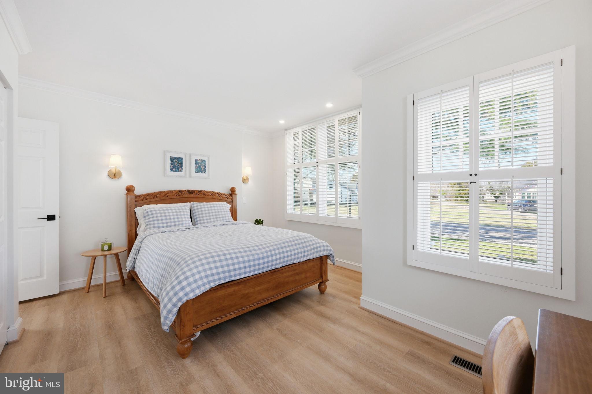 SHOREHAM BEACH - Residential