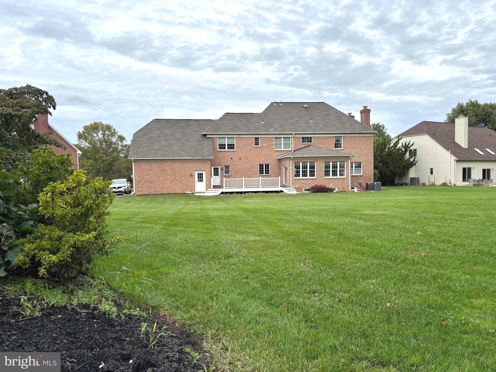 3 SCARLETT COURT