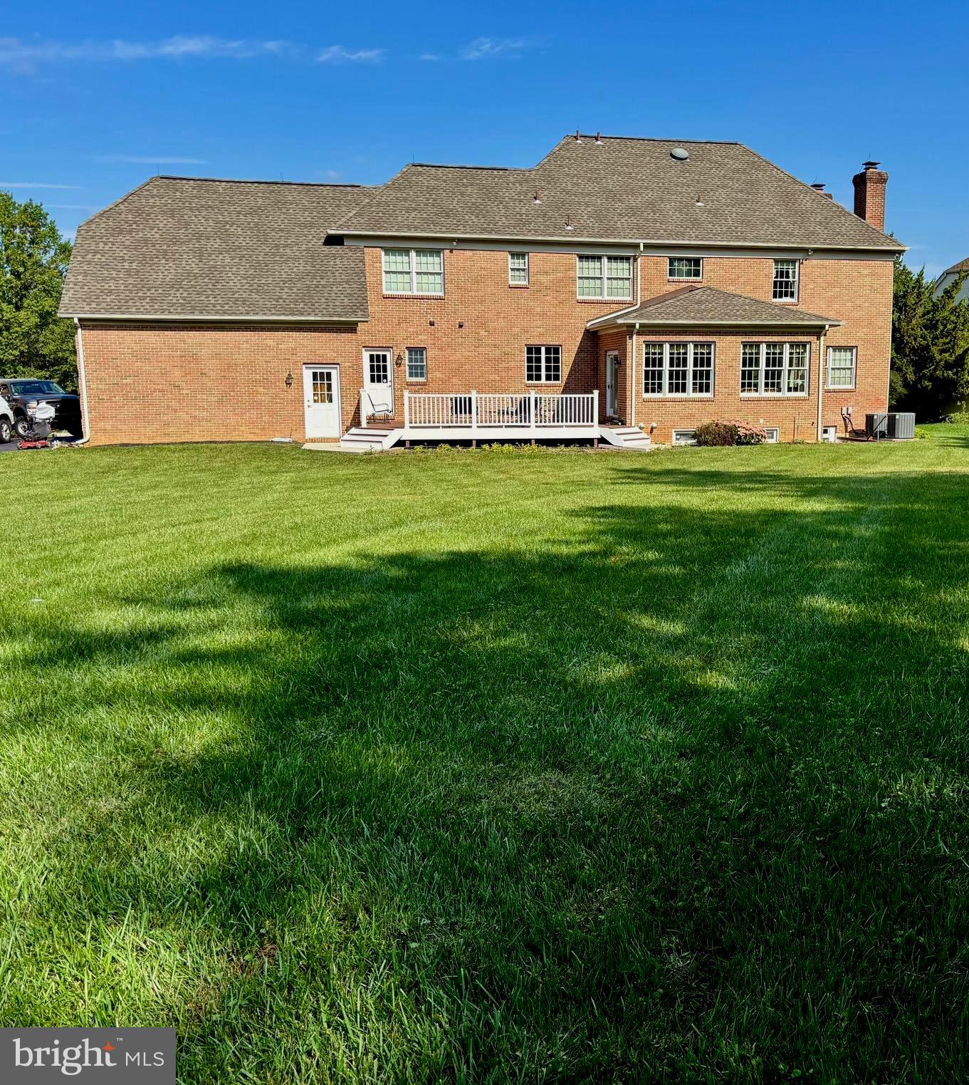 3 SCARLETT COURT