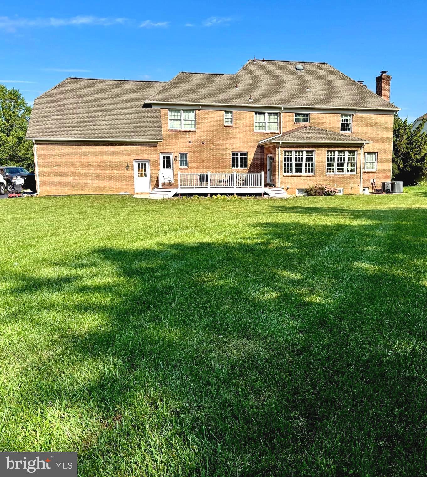 3 SCARLETT COURT
