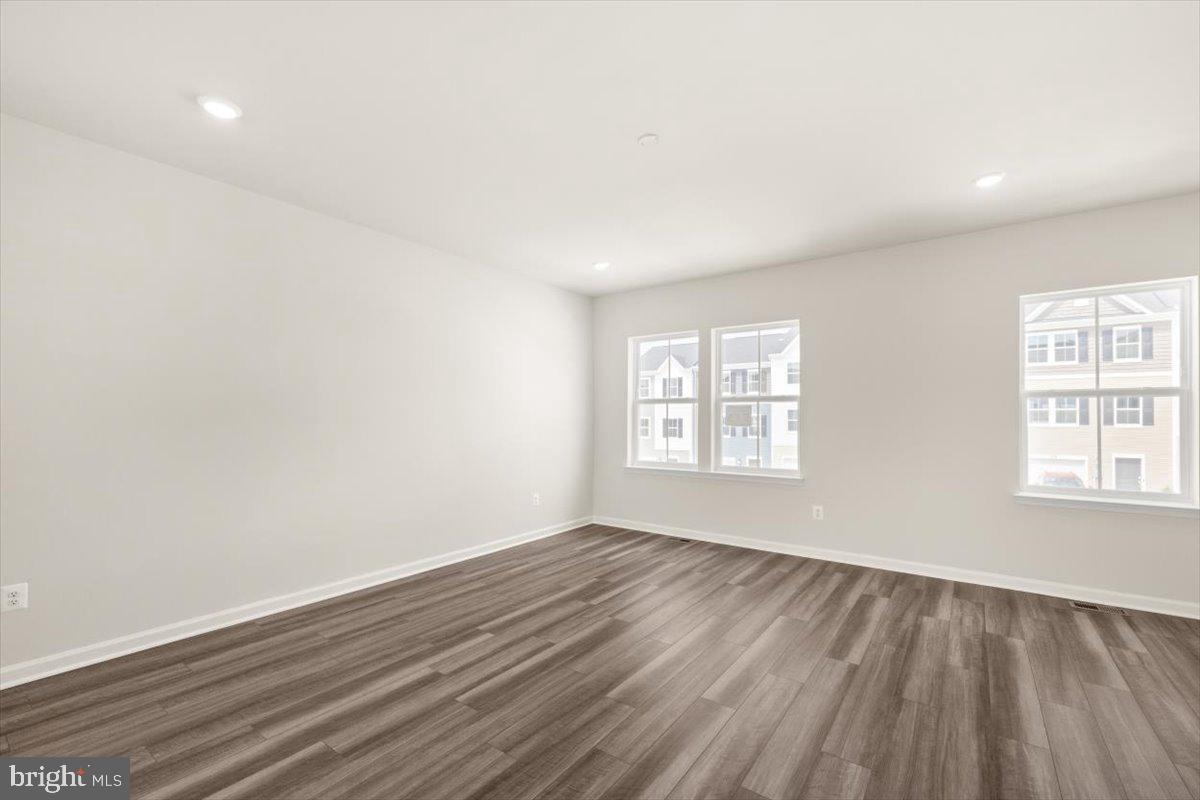 THE GALLERY - Residential Lease