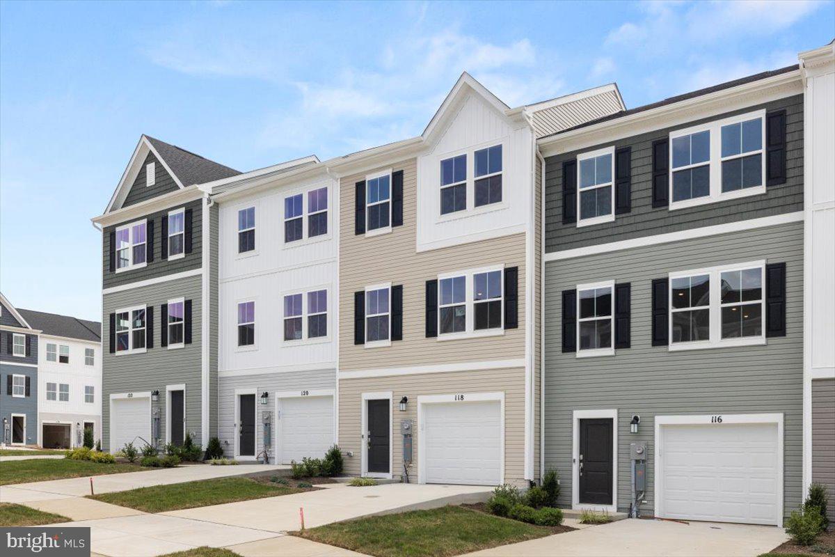 THE GALLERY - Residential Lease