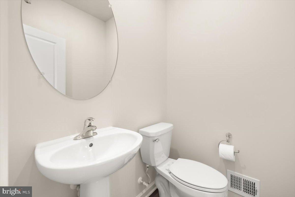 THE GALLERY - Residential Lease