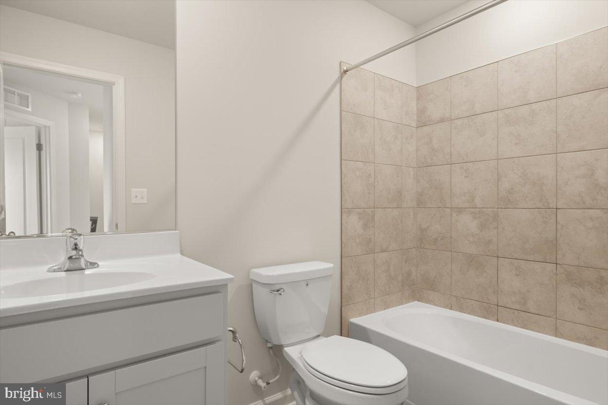 THE GALLERY - Residential Lease