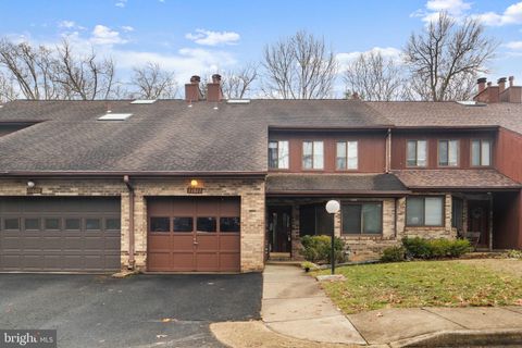 Photo of 11611 Clubhouse Court, RESTON, VA 20190 (MLS # VAFX2292756)