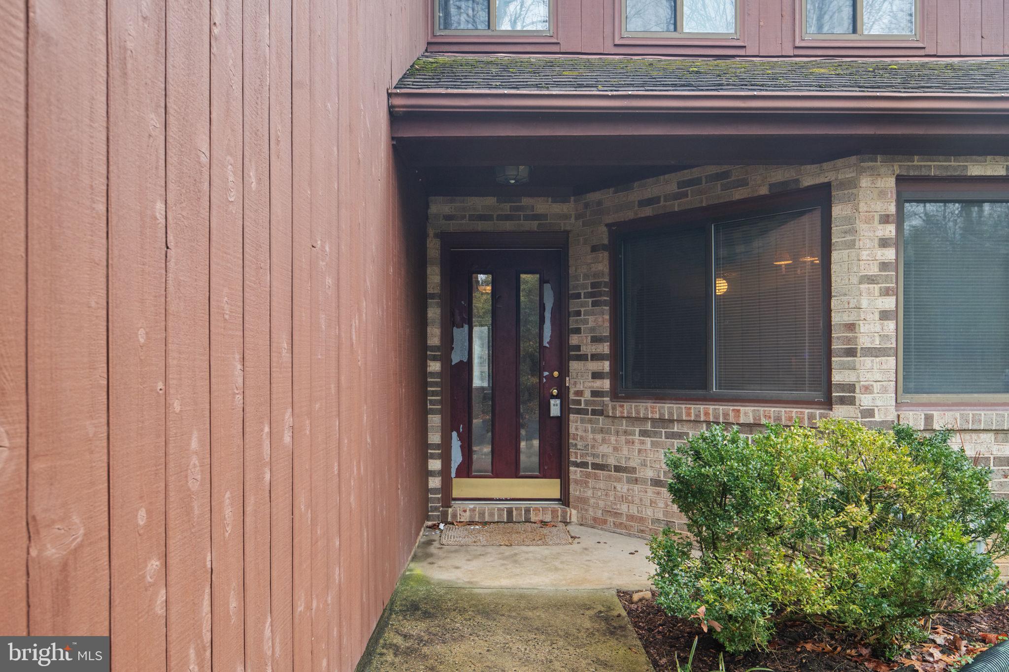 RESTON - Residential