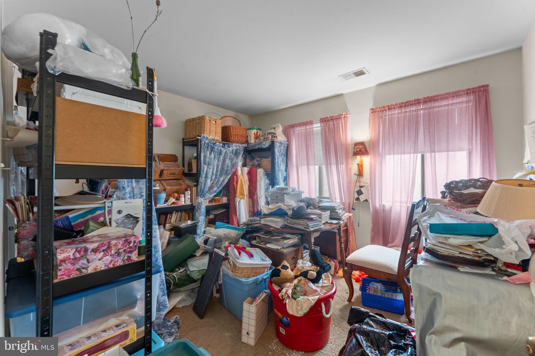 RESTON - Residential