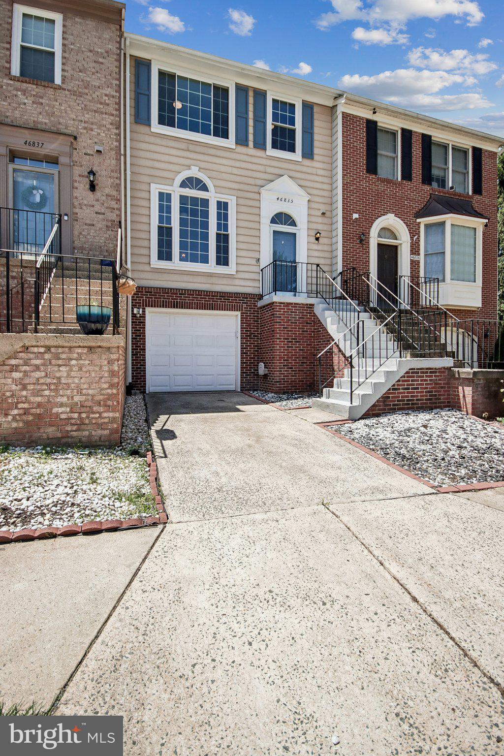 FOX CREEK - Residential