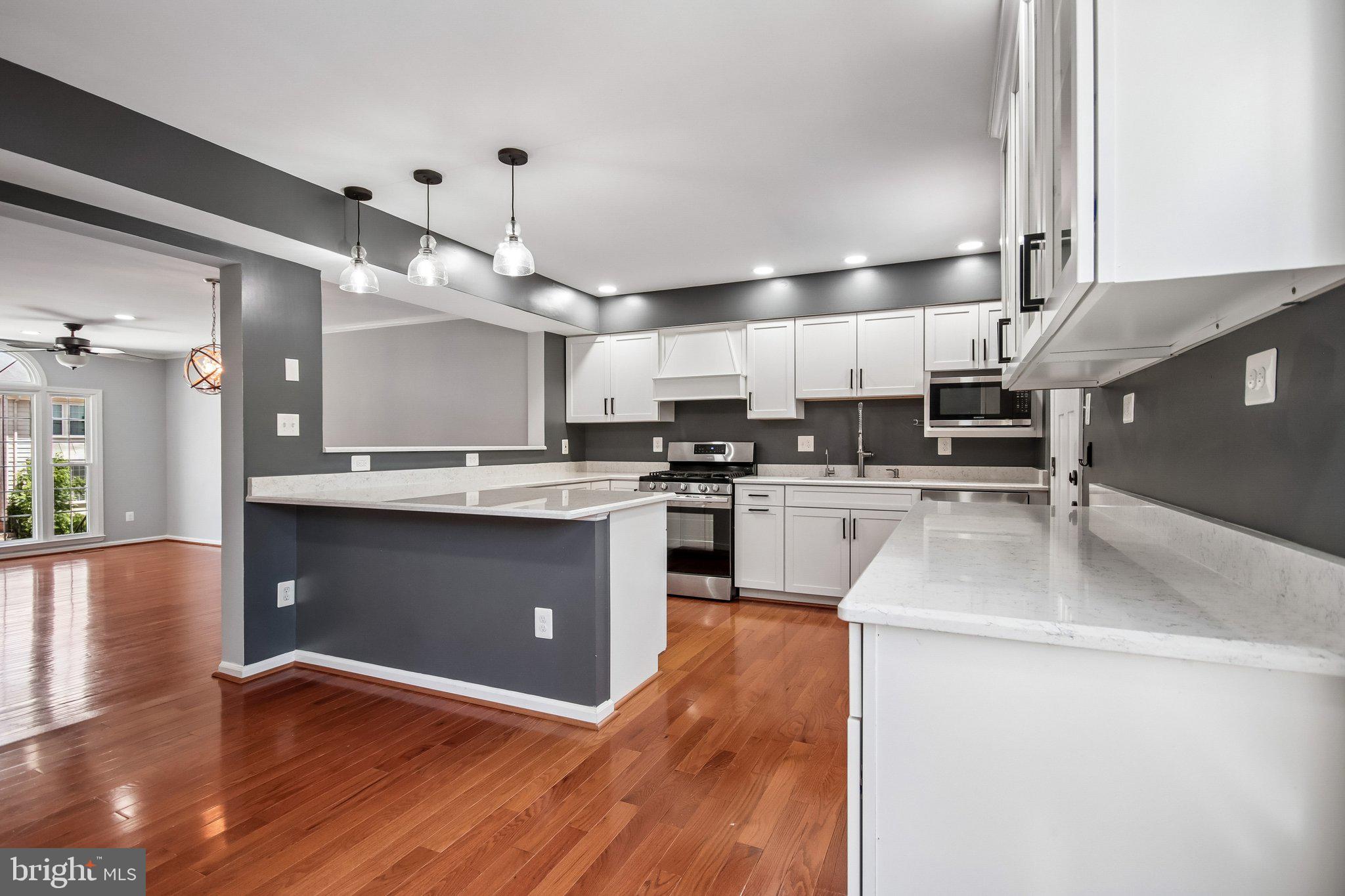 FOX CREEK - Residential