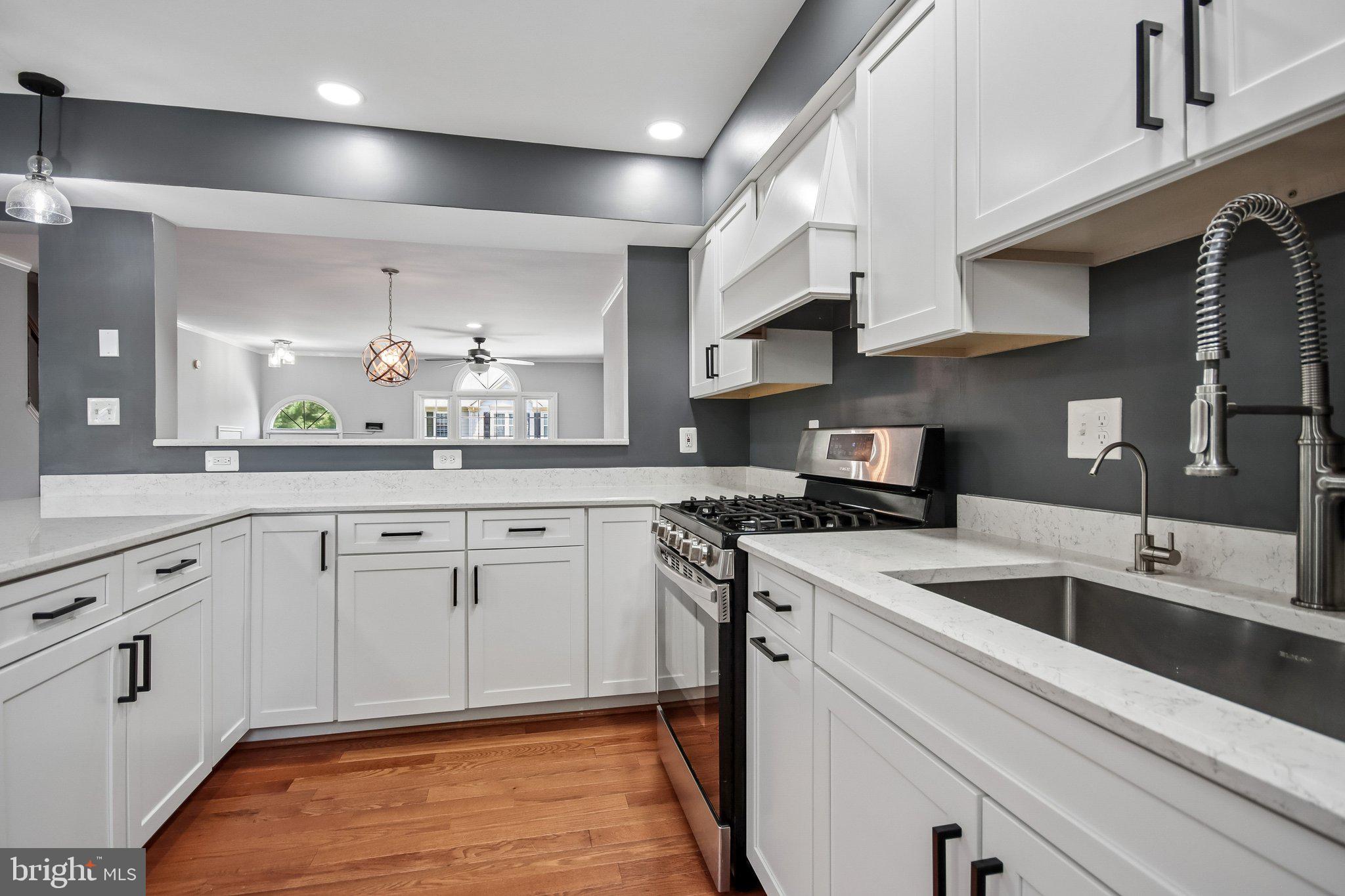FOX CREEK - Residential
