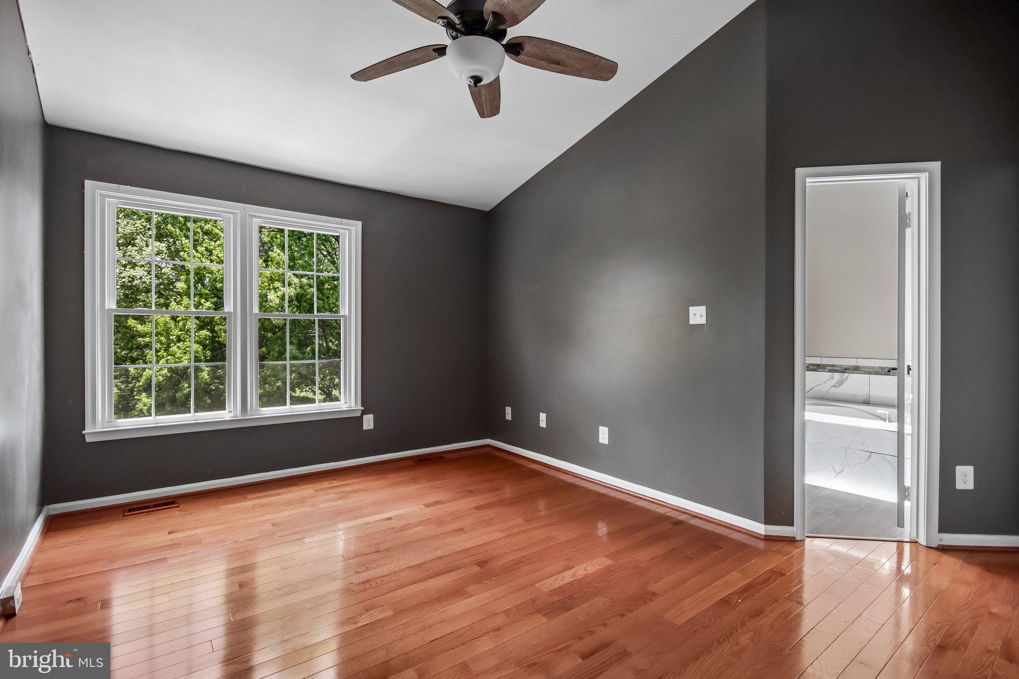 FOX CREEK - Residential