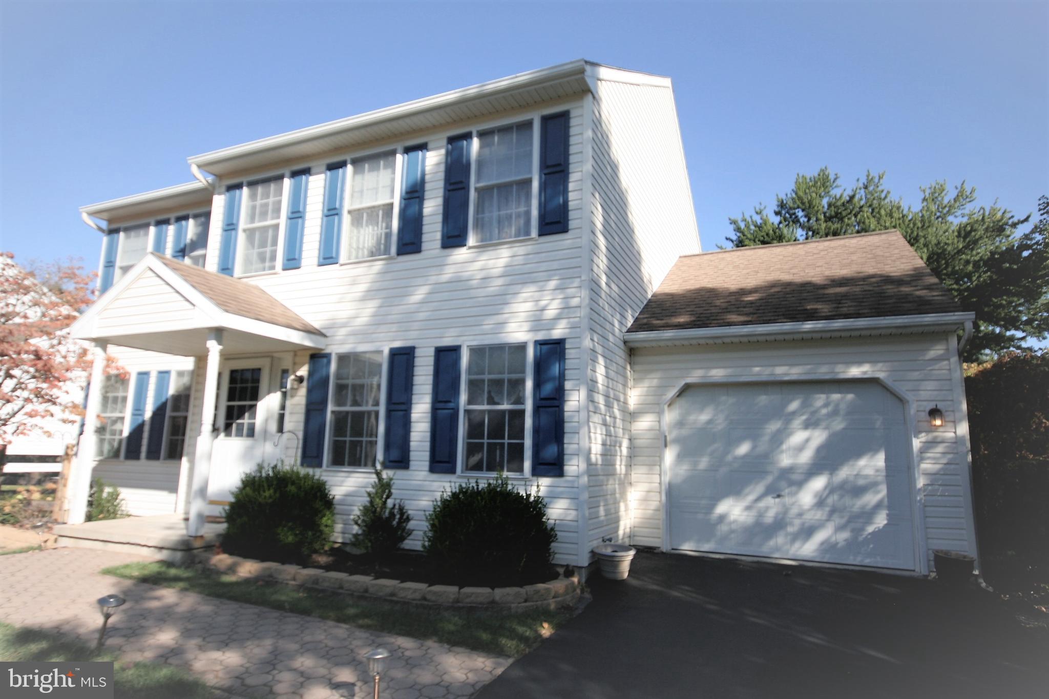 STONEBRIDGE CROSSI - Residential