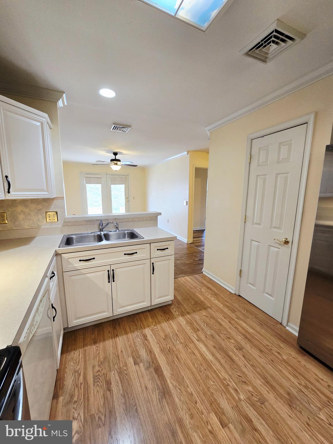 EQUINE MEADOWS - Residential