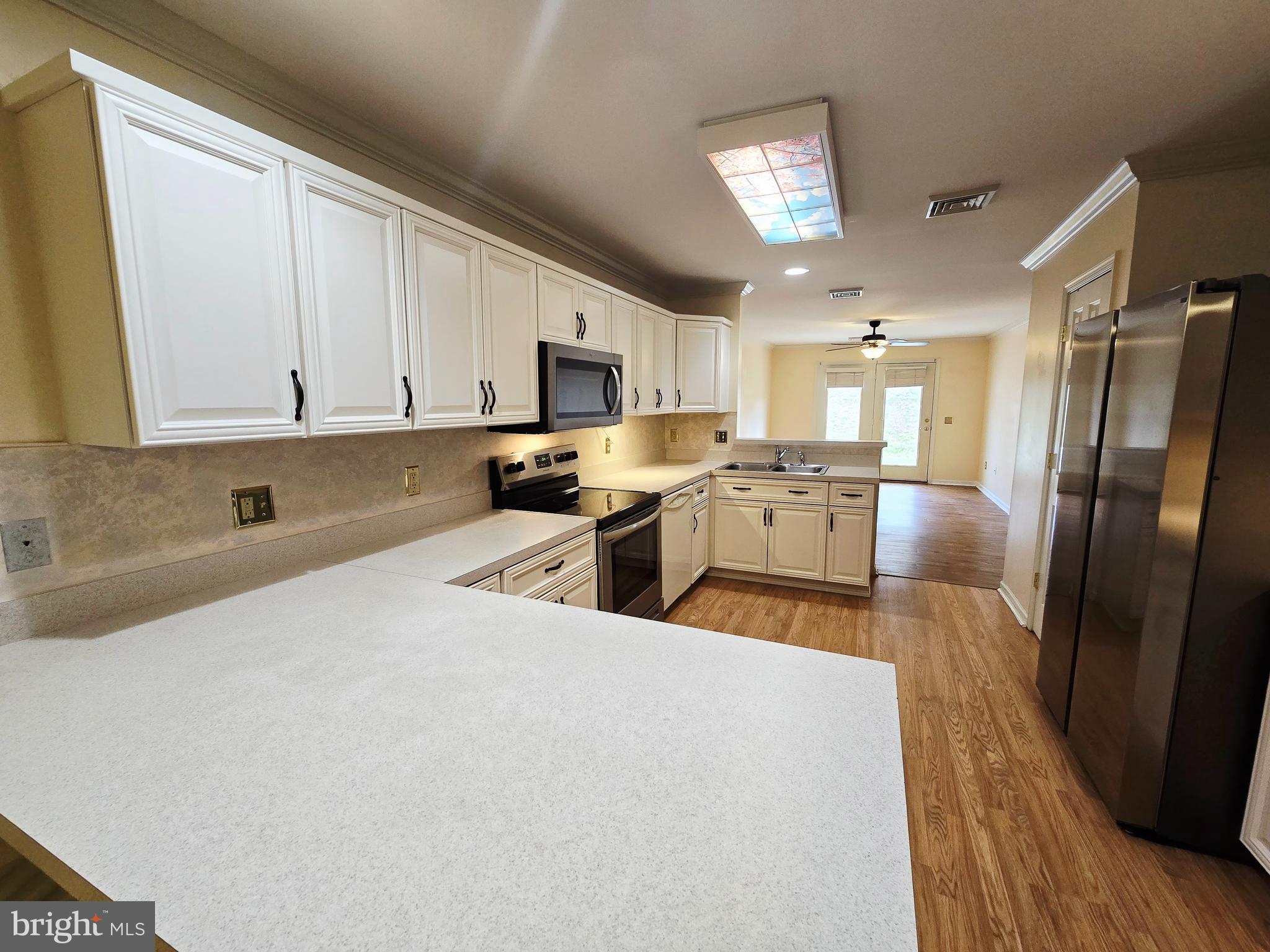 EQUINE MEADOWS - Residential