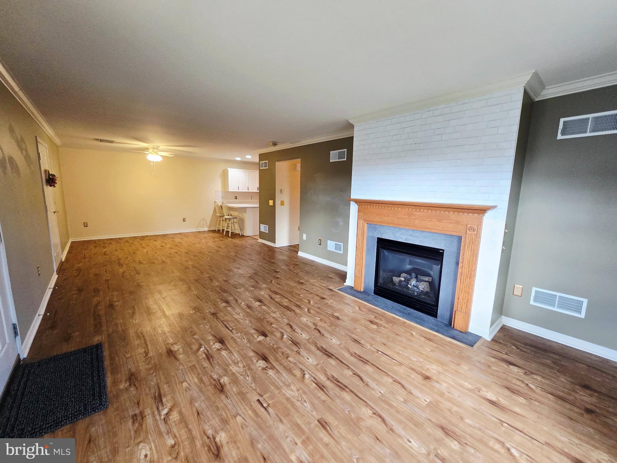 EQUINE MEADOWS - Residential