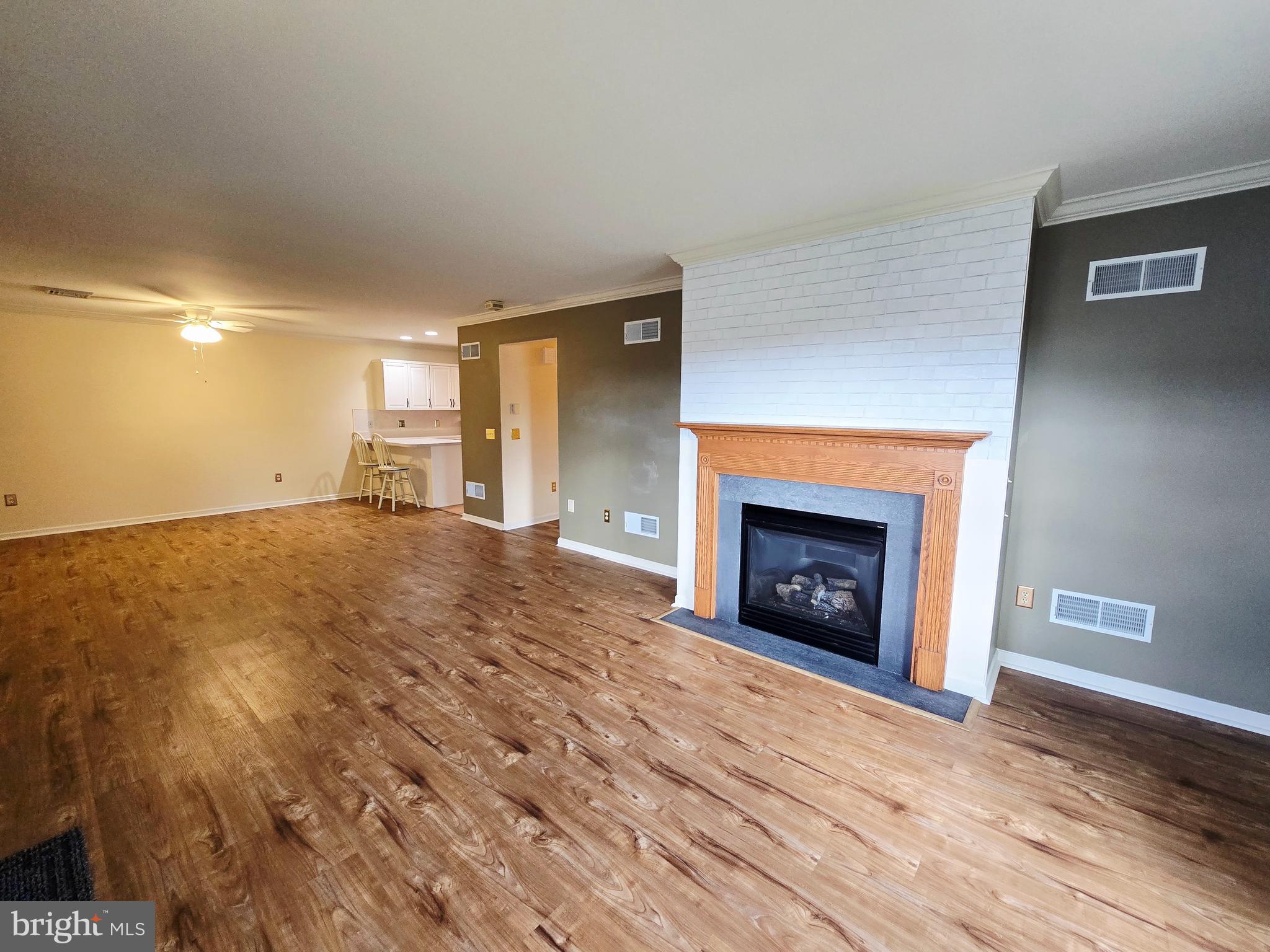 EQUINE MEADOWS - Residential