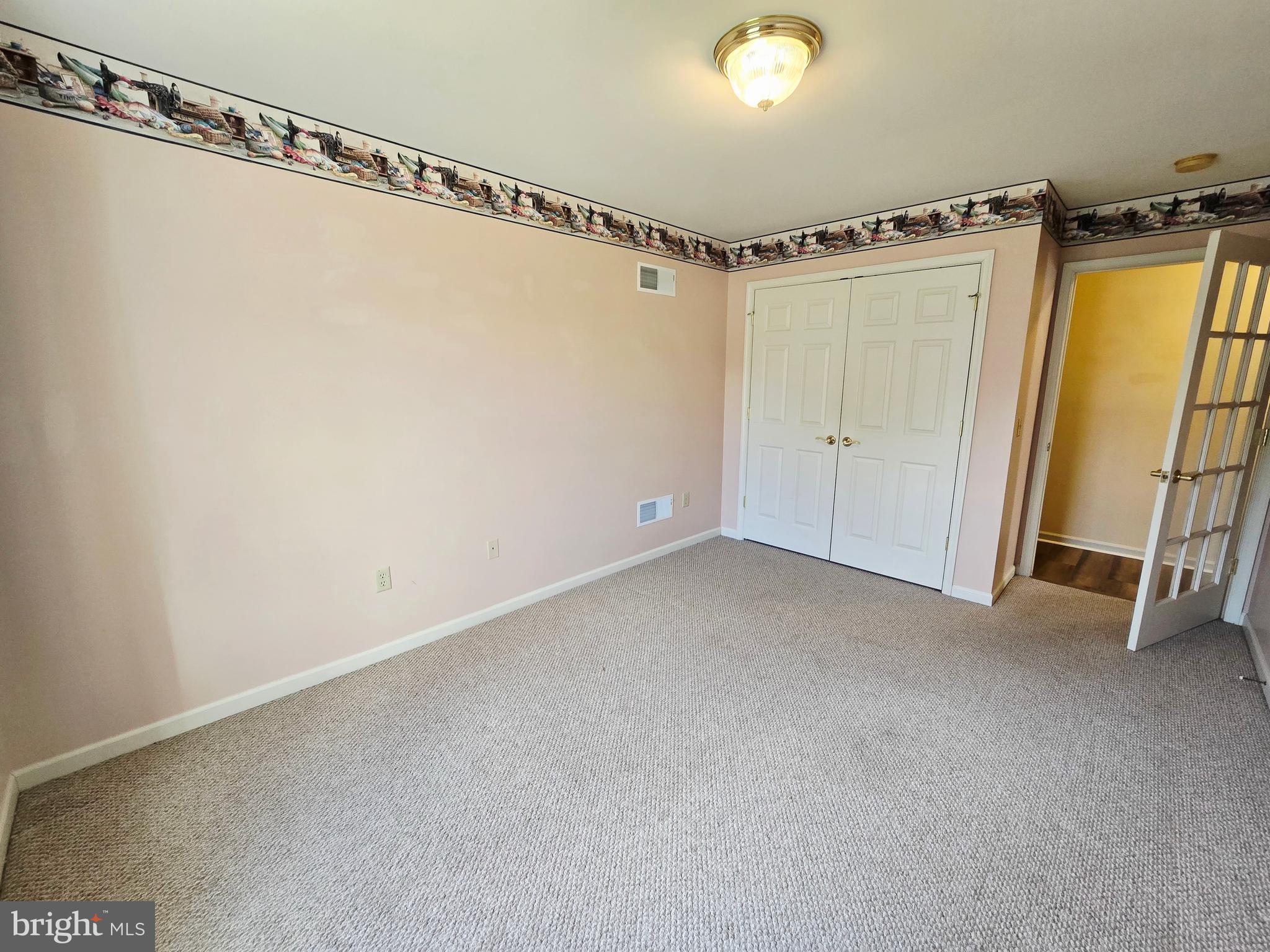 EQUINE MEADOWS - Residential