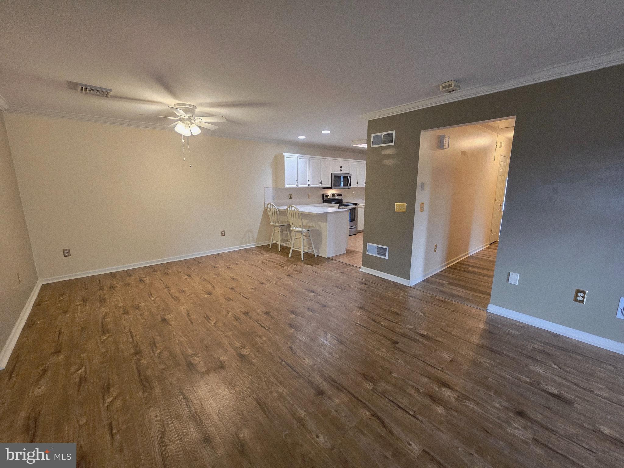 EQUINE MEADOWS - Residential