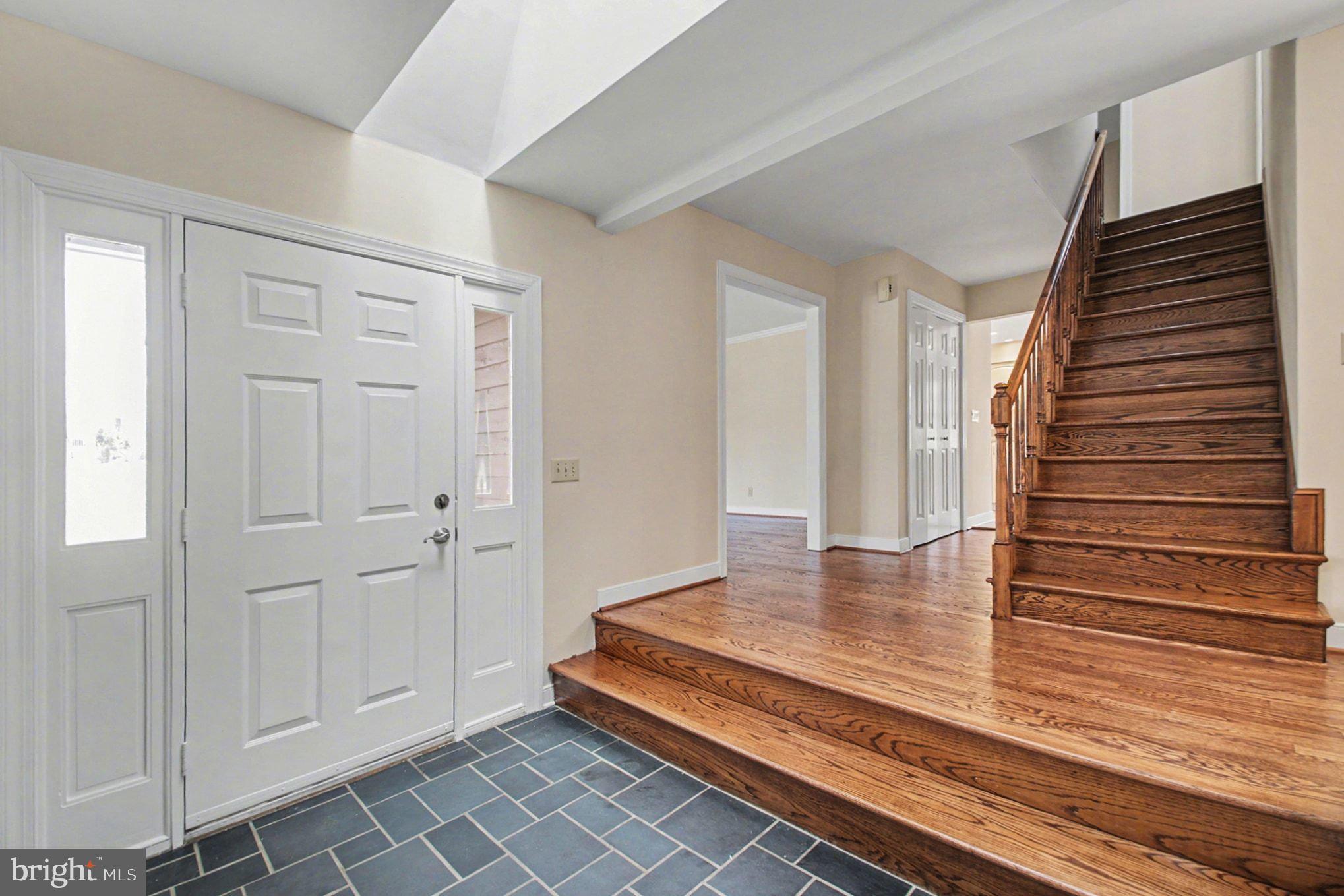 1423 CANDLEWOOD STREET